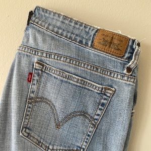 Levis Flare Jeans